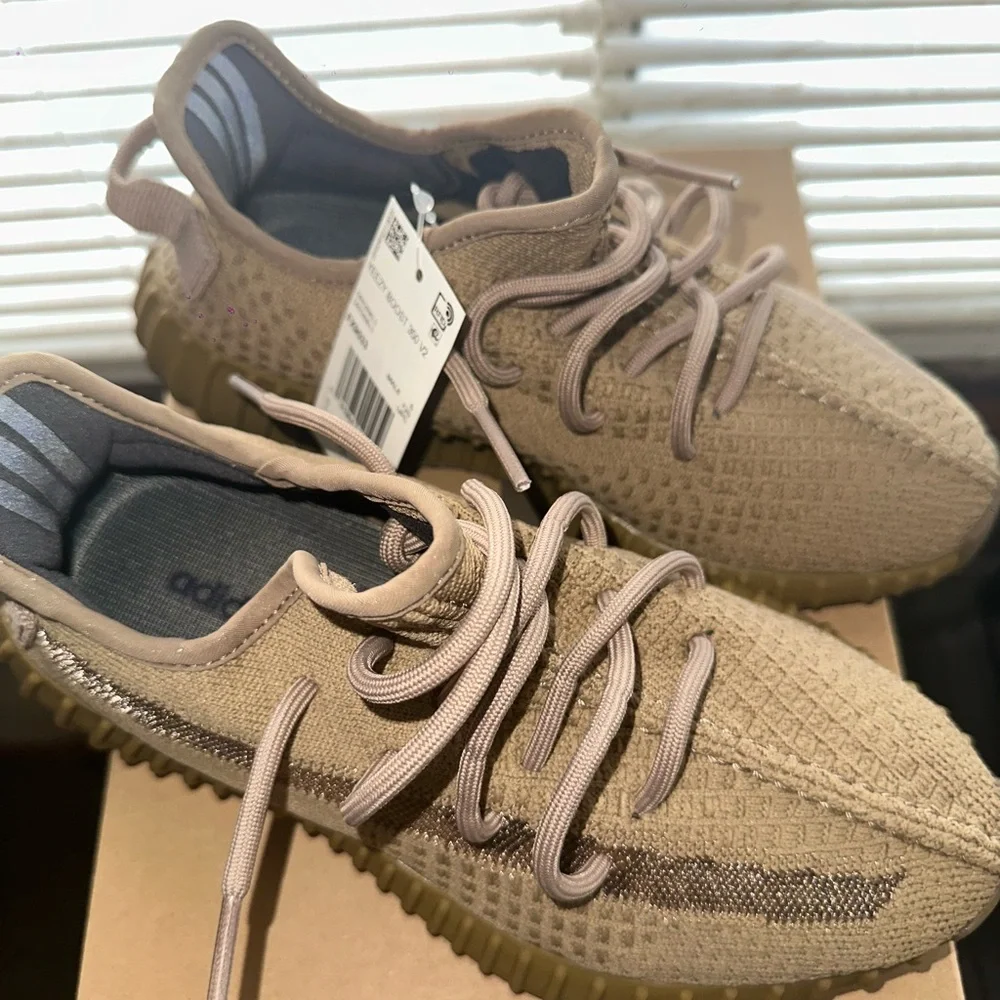 Adidas Yeezy Boost 350 V2 'Earth' - Picture 10 of 12